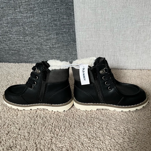 Faux-Leather| Toddler | Sherpa-Lined | Boots - Picture 9 of 9